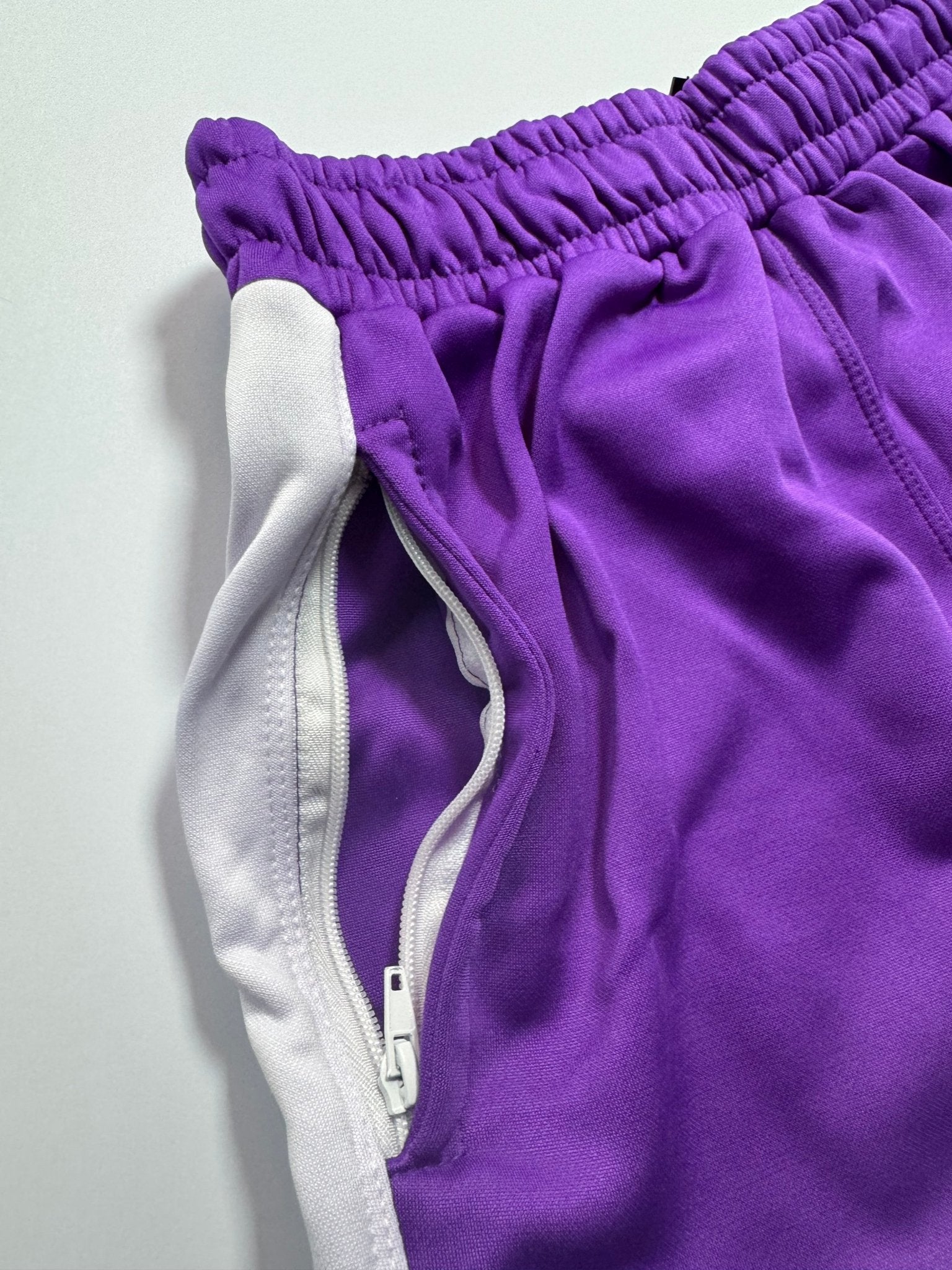 BROKEN HEART SHORTS - SINCERELY BBA